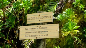 Un panneau engageant...
